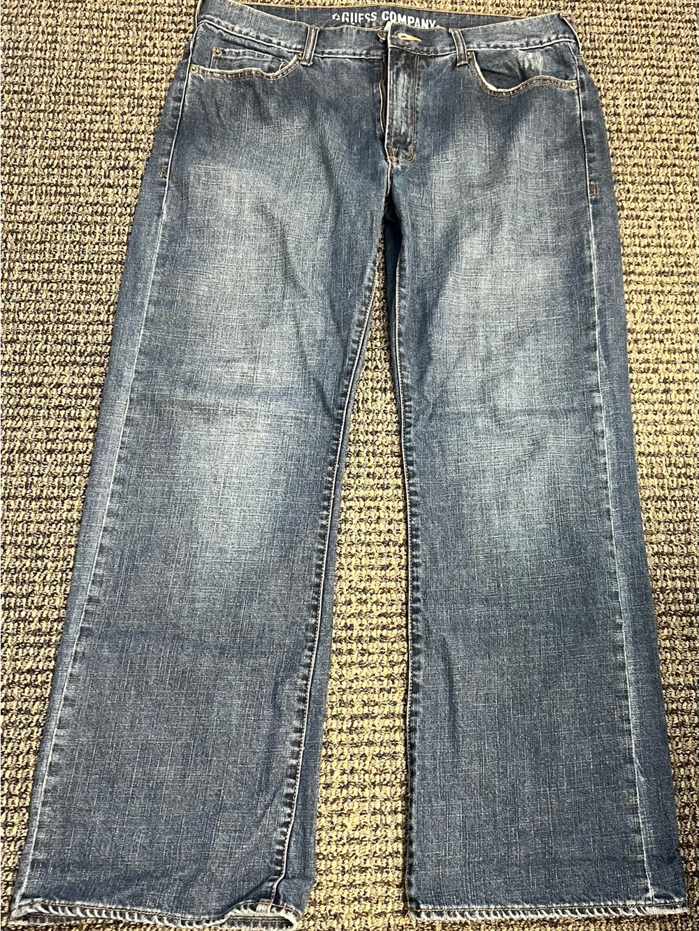 Men's Guess Company Relaxed Jeans-Size 34x29